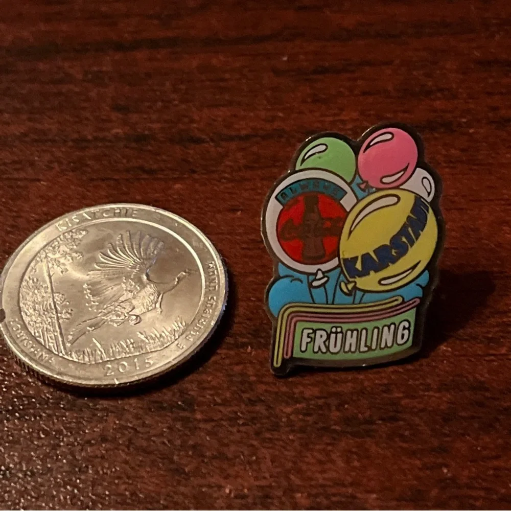 Coca Cola pin good